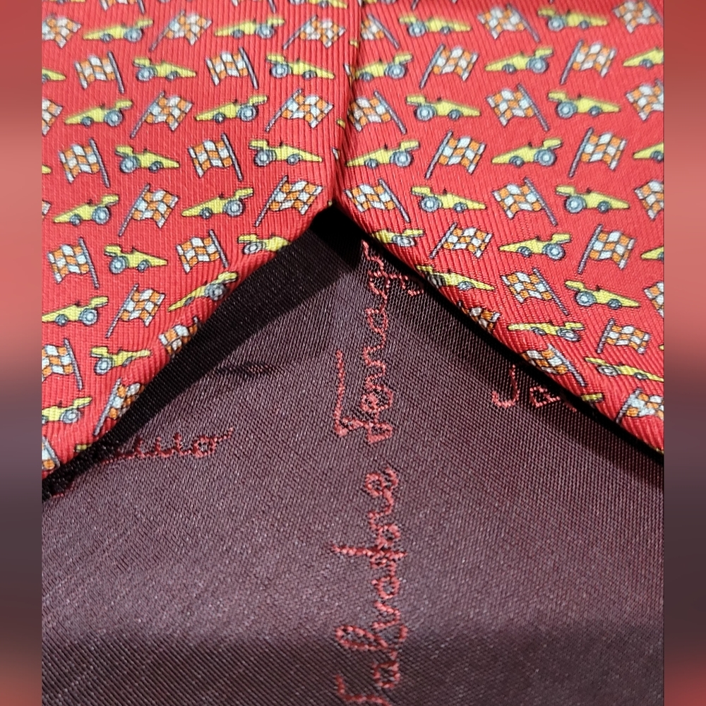 ferragamo car tie